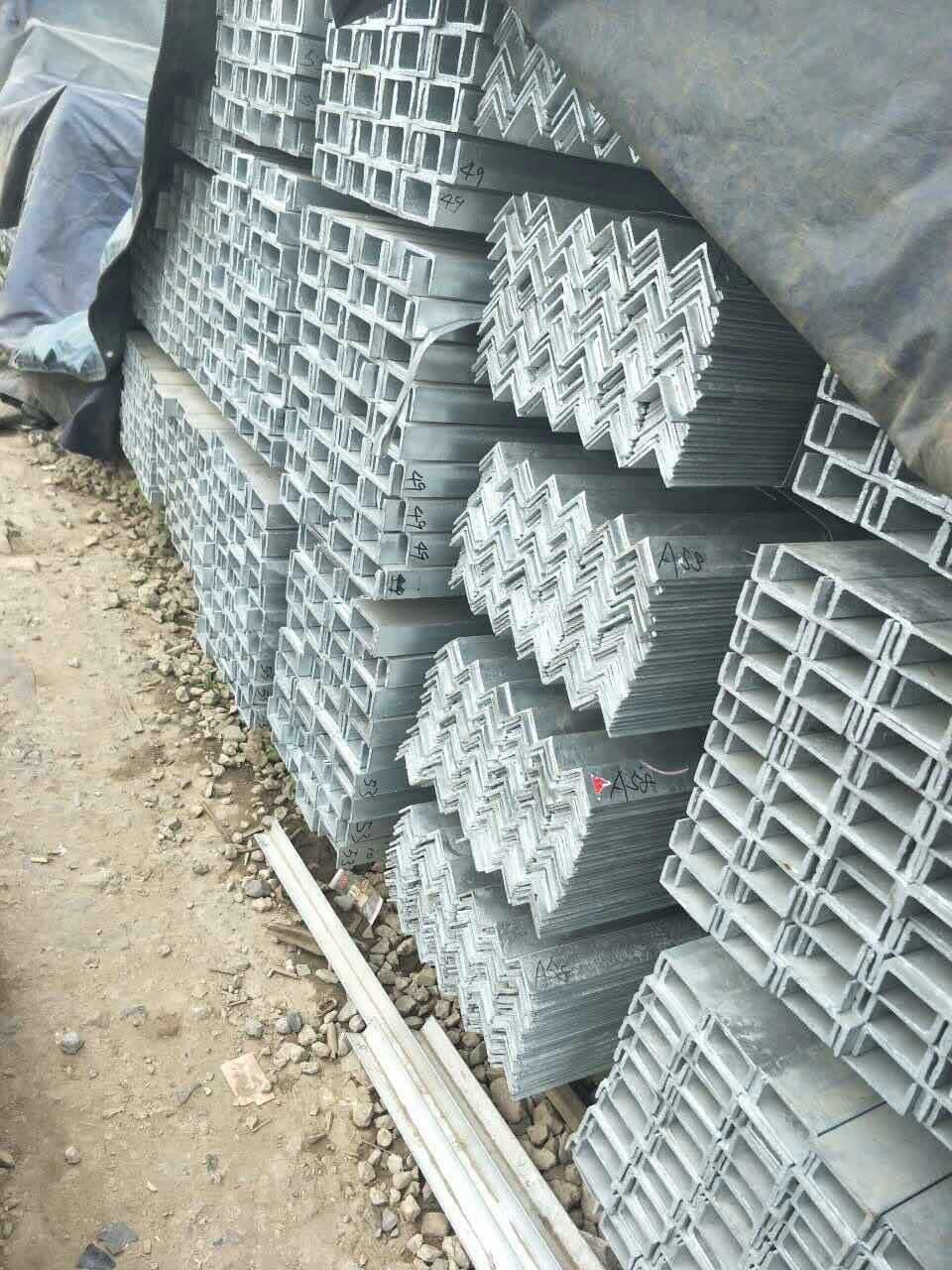 热镀锌槽钢角钢规格齐全